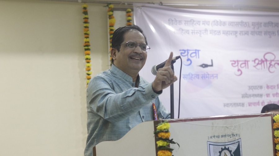 pravin davane_1 &nbs