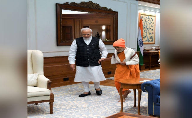 seer vishwesha teertha sw