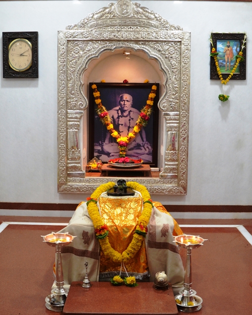 Shri Gondavalekar Maharaj