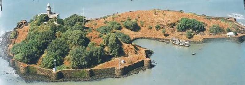 khanderi fort 