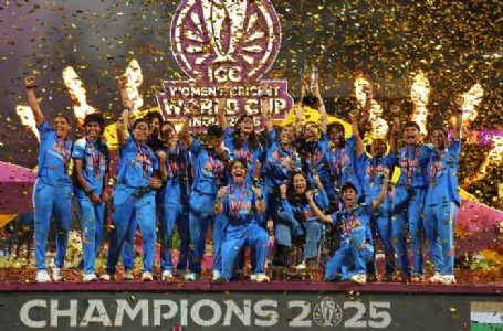 ऐतिहासिक विजय - नव्या तेजस्वी पर्वाची नांदी!