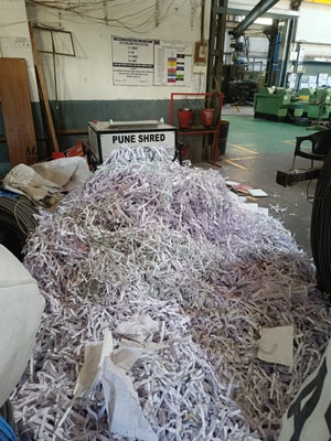 shredding machine paper