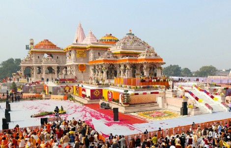 विश्वास अभंग आहे...