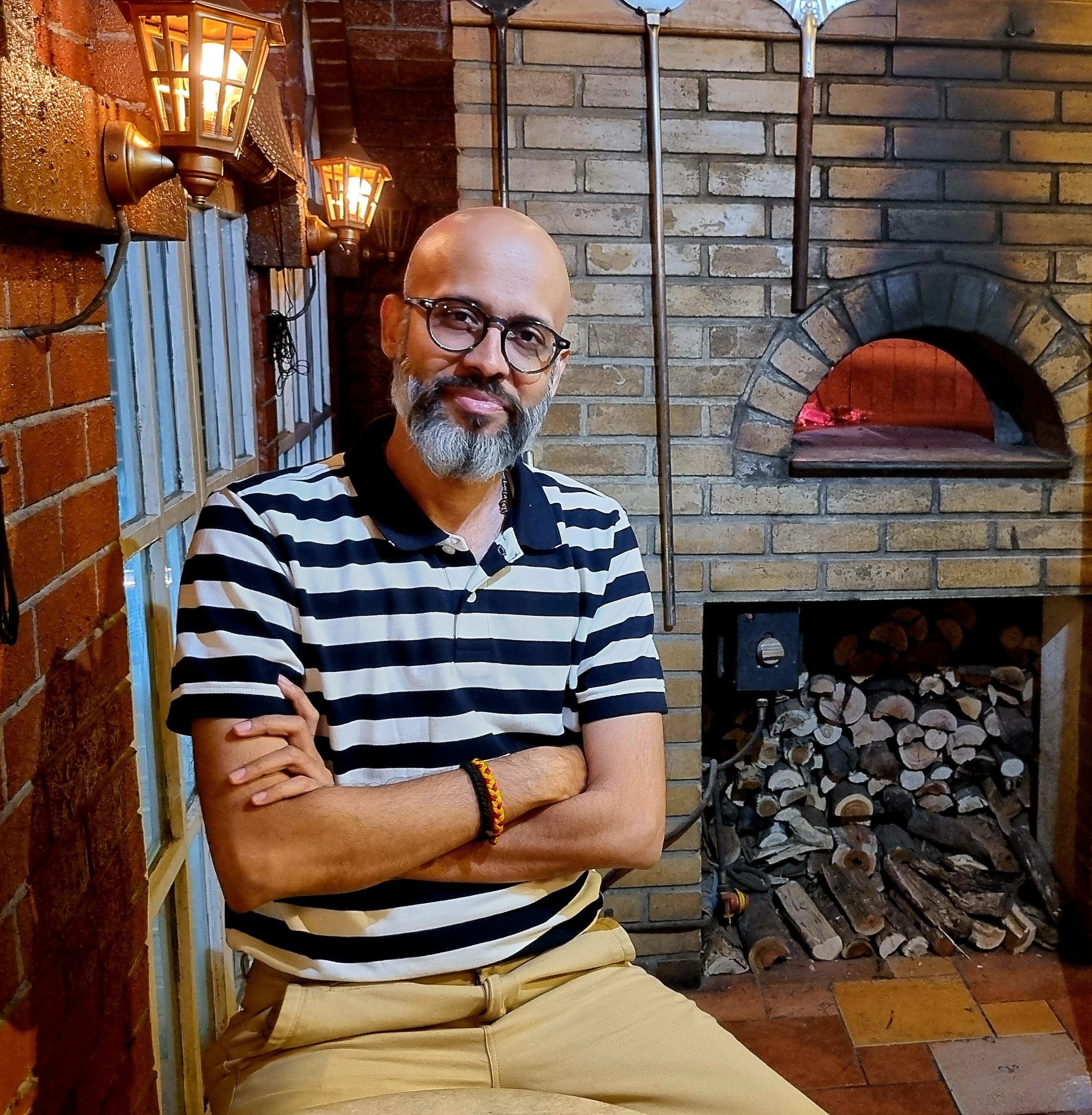 वैद्य परीक्षित  शेवडे